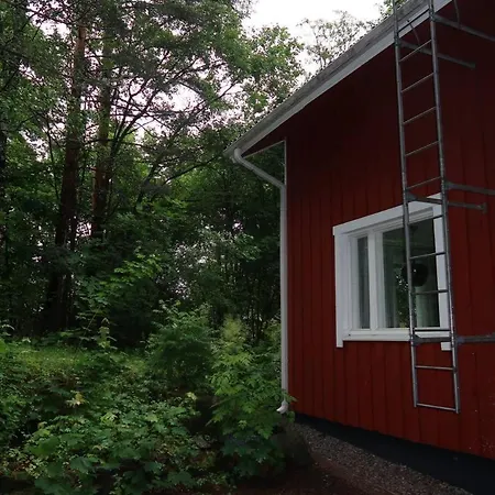 The Red Residence, Centre Savonlinna