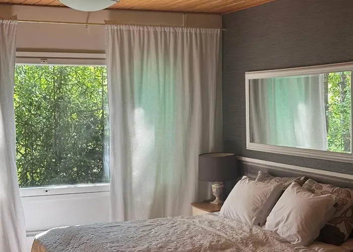 The Red Residence, Centre * Savonlinna