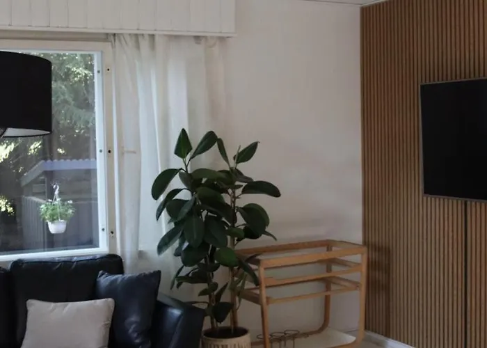 Villa The Red Residence, Centre *