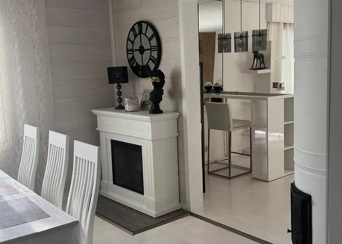 The Red Residence, Centre Savonlinna